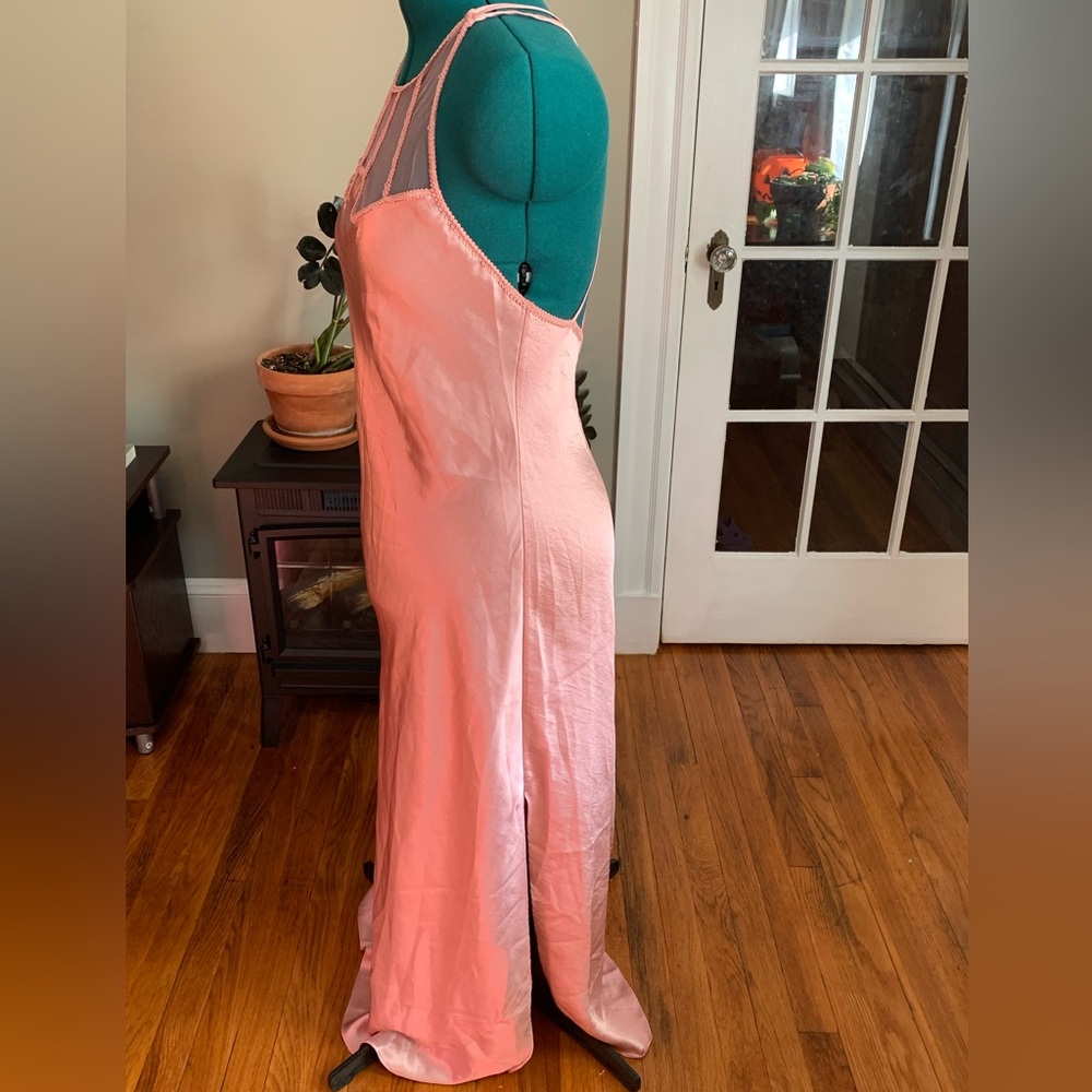Beautiful vintage gold label Victoria’s Secret pink slip dress nightgown - Picture 3 of 5